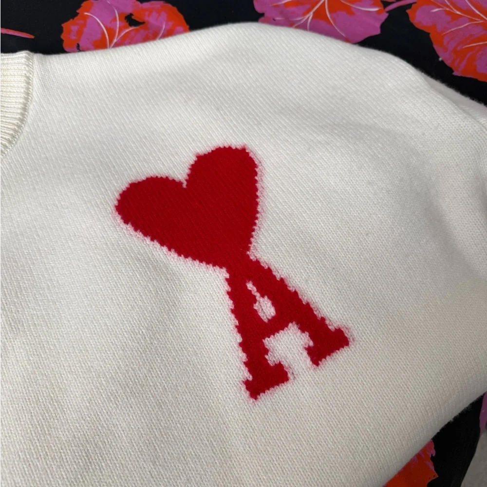 Ami Alexandre Mattiussi Cream Sweater with Red Heart - Picture 3 of 11